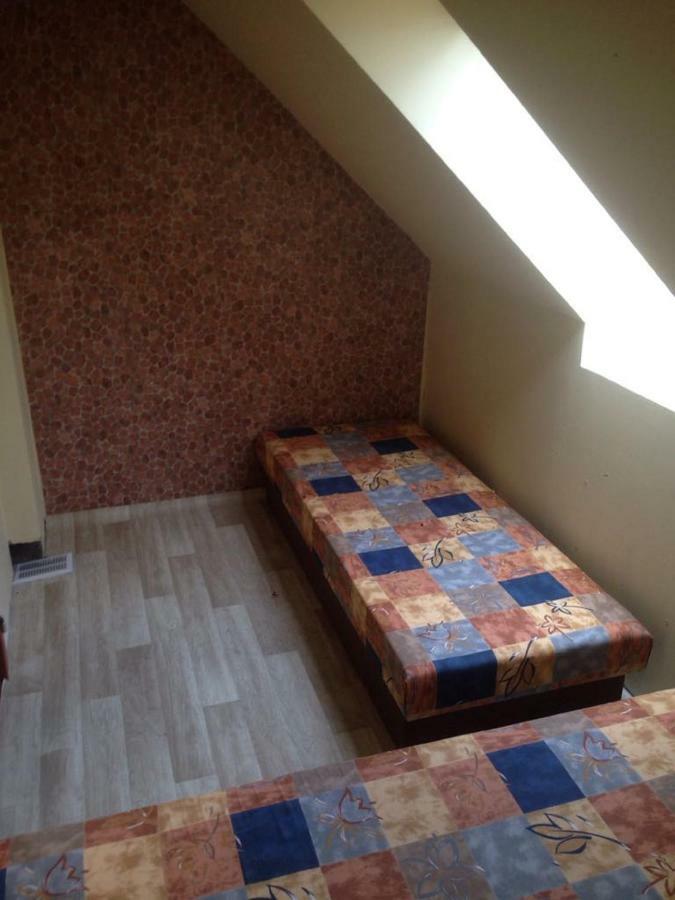 Chata U Rybnika Msecke Zehrovice Exteriör bild