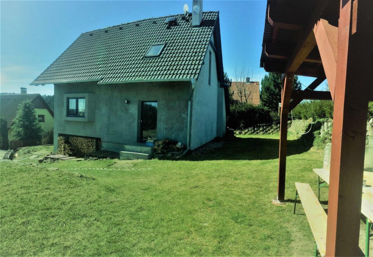 Chata U Rybnika Msecke Zehrovice Exteriör bild